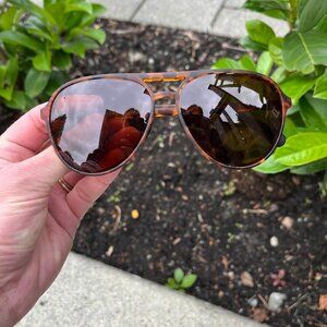 Goodr Mach G sunglasses